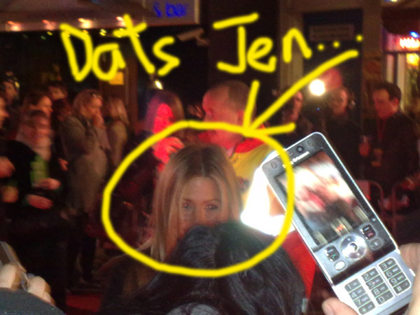 my ONLY shot of Jennifer Aniston...mesmerising eyes...